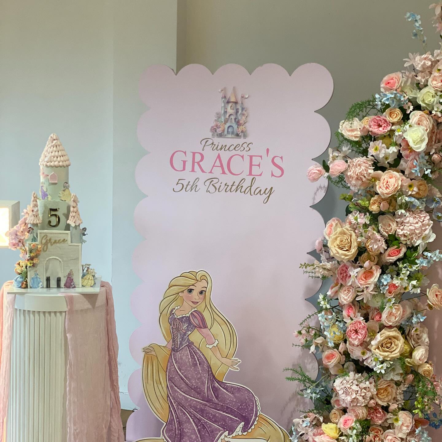 Children's birthday cake design 28